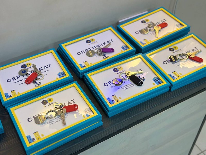 🏡Маріупольці заселяються у соціальне житло. Серед них – родини військових 🏡Маріупольці заселяються у соціальне житло. Серед них – родини військових