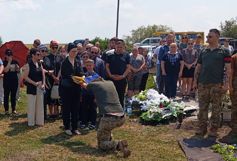 💔На Львівщині попрощалися з полеглим захисником України з Маріуполя Євгеном Шулікою 💔На Львівщині попрощалися з полеглим захисником України з Маріуполя Євгеном Шулікою
