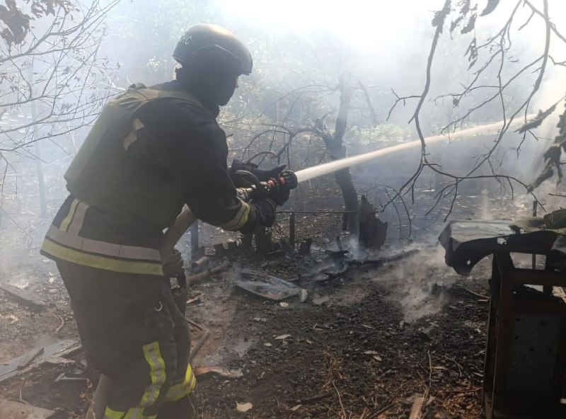 ▪️По Нікопольщині протягом дня ворог бив артилерією, FPV-дронами та скинув боєприпас з БпЛА ▪️По Нікопольщині протягом дня ворог бив артилерією, FPV-дронами та скинув боєприпас з БпЛА