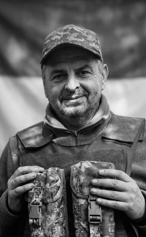 Щоденно о 9 годині – загальнонаціональна хвилина мовчання. Зупиніться, де б ви не були Щоденно о 9 годині – загальнонаціональна хвилина мовчання. Зупиніться, де б ви не були