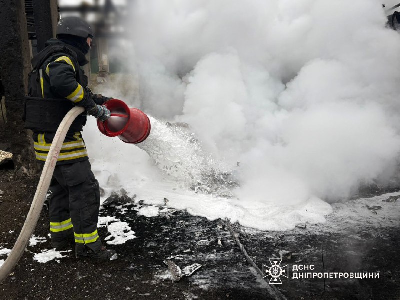#Дніпропетровщина: внаслідок російської атаки постраждали 6 людей
Ввечері ворог атакував місто дронами #Дніпропетровщина: внаслідок російської атаки постраждали 6 людей
Ввечері ворог атакував місто дронами