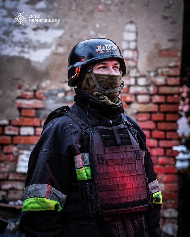 У Прилуцькому районі 95 рятувальників із різних областей України - Чернігівщини, Полтавщини У Прилуцькому районі 95 рятувальників із різних областей України - Чернігівщини, Полтавщини
