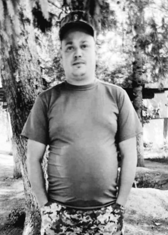 Щоденно о 9 годині – загальнонаціональна хвилина мовчання. Зупиніться, де б ви не були Щоденно о 9 годині – загальнонаціональна хвилина мовчання. Зупиніться, де б ви не були