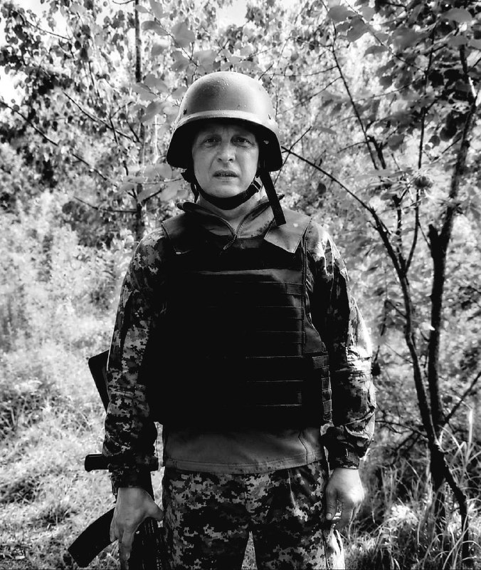 Щоденно о 9 годині – загальнонаціональна хвилина мовчання. Зупиніться, де б ви не були Щоденно о 9 годині – загальнонаціональна хвилина мовчання. Зупиніться, де б ви не були