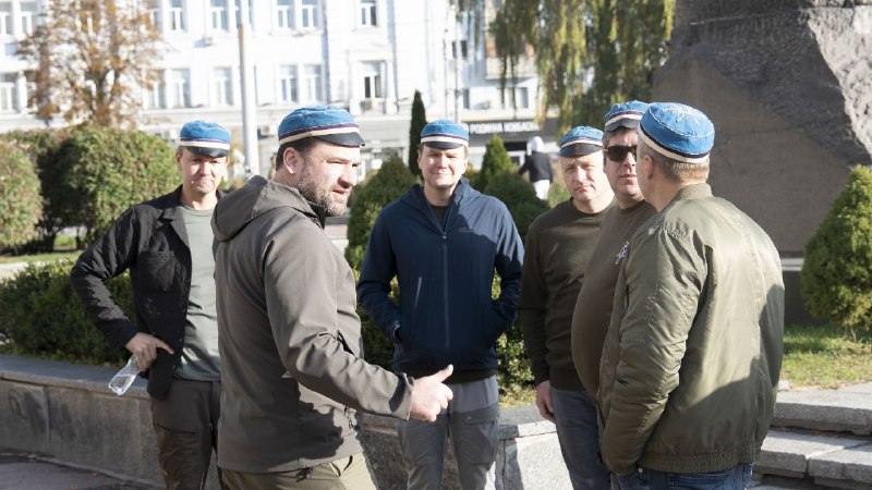 Сьогодні наші партнери та справжні друзі з Естонії знову довели, що підтримка не має кордонів Сьогодні наші партнери та справжні друзі з Естонії знову довели, що підтримка не має кордонів