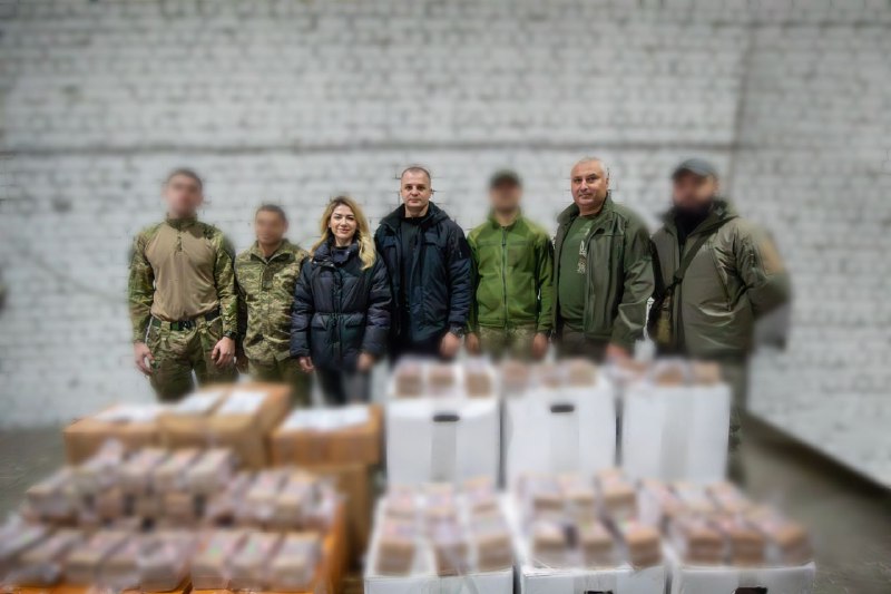 Майже півтисячі «палких привітань» для окупантів передадуть оборонці Херсонщини.
Сьогодні необхідні засоби отримали військовослужбовці Майже півтисячі «палких привітань» для окупантів передадуть оборонці Херсонщини.
Сьогодні необхідні засоби отримали військовослужбовці