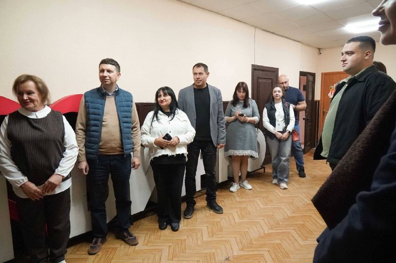 У Дніпрі відкрили освітній простір для дітей з Рубіжанської громади
25 вересня в Дніпрі відкрився Цифровий освітній центр Рубіжанської громади У Дніпрі відкрили освітній простір для дітей з Рубіжанської громади
25 вересня в Дніпрі відкрився Цифровий освітній центр Рубіжанської громади