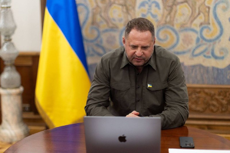 Провів низку важливих розмов із представниками Європейського Союзу, країн Північної Європи та Балтії, Великої Британії, Франції та Німеччини Провів низку важливих розмов із представниками Європейського Союзу, країн Північної Європи та Балтії, Великої Британії, Франції та Німеччини