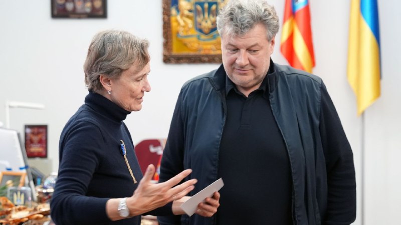 Житомирщина стала першою областю, яку відвідала німецька дипломатка, експосол Німеччини в Україні Житомирщина стала першою областю, яку відвідала німецька дипломатка, експосол Німеччини в Україні