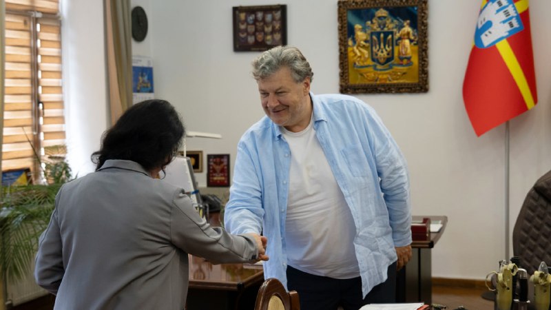 Провів зустріч із радницею з питань національних спільнот Наталією Василенко Провів зустріч із радницею з питань національних спільнот Наталією Василенко