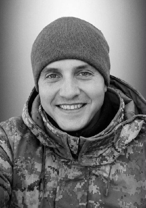 Щоденно о 9 годині – загальнонаціональна хвилина мовчання. Зупиніться, де б ви не були Щоденно о 9 годині – загальнонаціональна хвилина мовчання. Зупиніться, де б ви не були