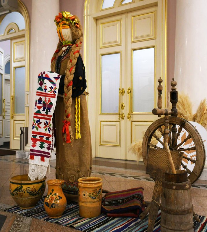 Завжди радий спілкуванню з талановитими, творчими та креативними представниками культурної спільноти Кіровоградщини. Завжди радий спілкуванню з талановитими, творчими та креативними представниками культурної спільноти Кіровоградщини.