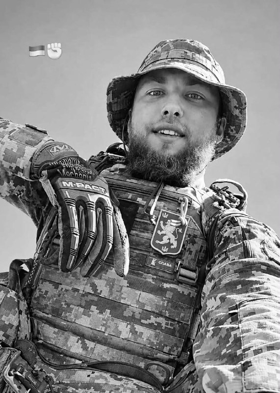 Щоденно о 9 годині – загальнонаціональна хвилина мовчання. Зупиніться, де б ви не були Щоденно о 9 годині – загальнонаціональна хвилина мовчання. Зупиніться, де б ви не були