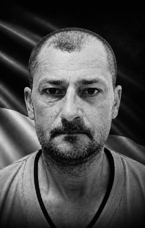 Щоденно о 9 годині – загальнонаціональна хвилина мовчання. Зупиніться, де б ви не були Щоденно о 9 годині – загальнонаціональна хвилина мовчання. Зупиніться, де б ви не були
