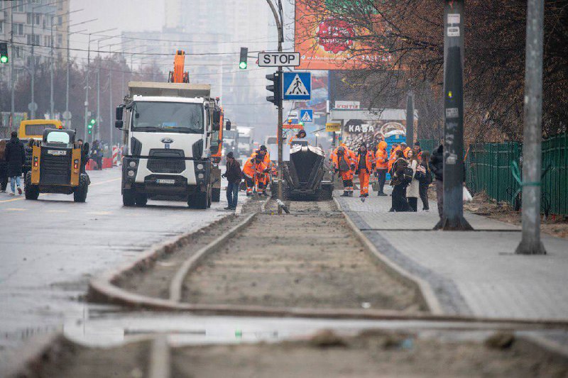Перевірив, як триває капітальний ремонт Харківського шосе. Розпочали його у листопаді Перевірив, як триває капітальний ремонт Харківського шосе. Розпочали його у листопаді