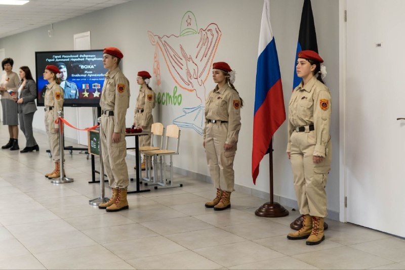 ❗️Зміна ідентичності: як російські окупанти русифікують дітей у Маріуполі ❗️Зміна ідентичності: як російські окупанти русифікують дітей у Маріуполі