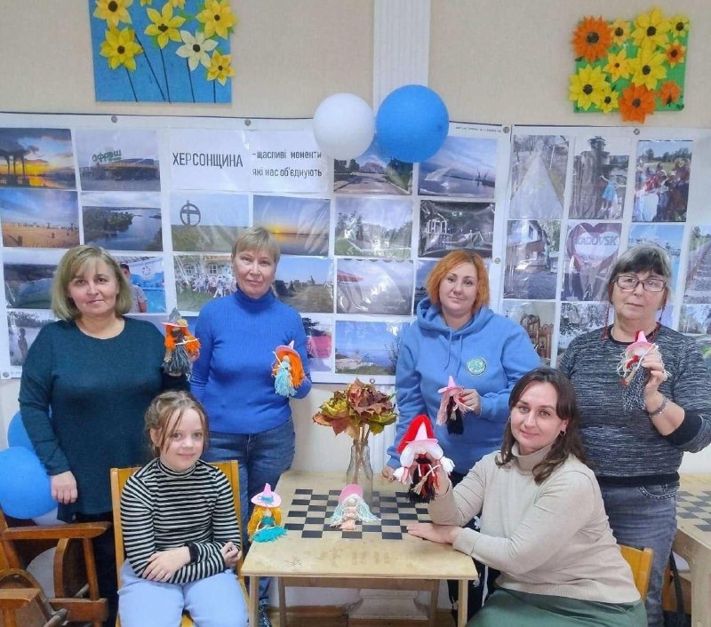 Координаційний центр «Вільні разом» у Кропивницькому всебічно підтримує переселенців з Херсонщини. Координаційний центр «Вільні разом» у Кропивницькому всебічно підтримує переселенців з Херсонщини.