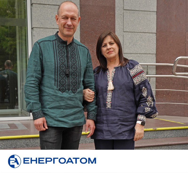💙Далеко від рідної станції, але з Україною в серці 💛
Фахівці Запорізької АЕС, які перебувають на підконтрольній Україні території 💙Далеко від рідної станції, але з Україною в серці 💛
Фахівці Запорізької АЕС, які перебувають на підконтрольній Україні території