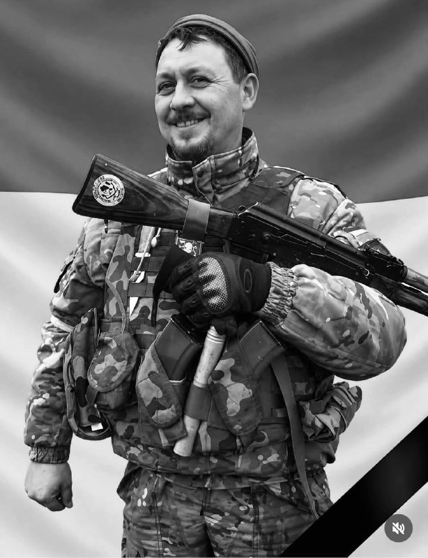 Щоденно о 9 годині – загальнонаціональна хвилина мовчання. Зупиніться, де б ви не були Щоденно о 9 годині – загальнонаціональна хвилина мовчання. Зупиніться, де б ви не були