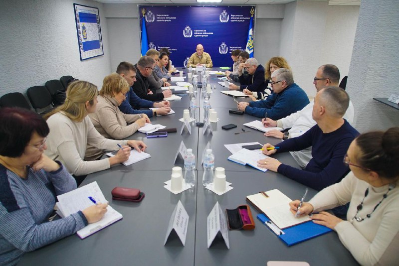 Відбулась нарада щодо контролю якості харчування та водопостачання у лікарнях Херсонщини. Відбулась нарада щодо контролю якості харчування та водопостачання у лікарнях Херсонщини.