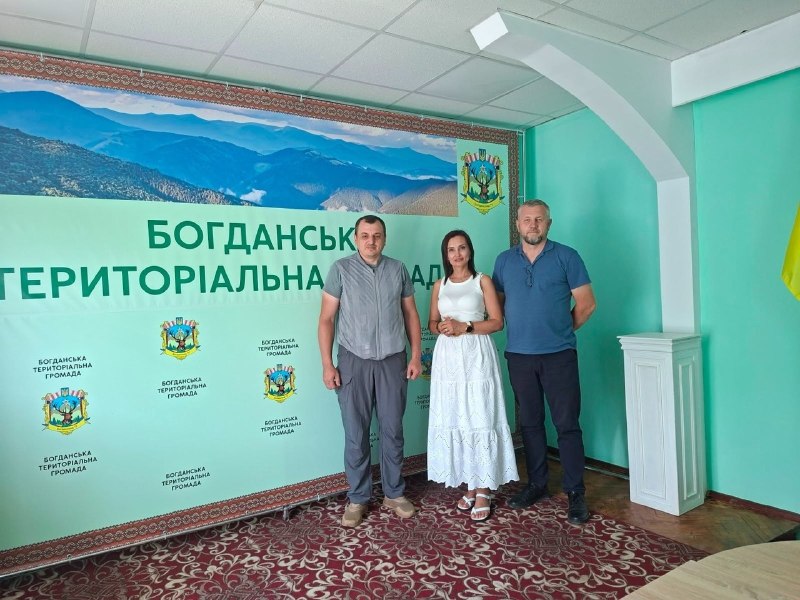 Громади Херсонщини продовжують супровід сімей з дітьми, яких вдалось повернути з тимчасово окупованих територій. Громади Херсонщини продовжують супровід сімей з дітьми, яких вдалось повернути з тимчасово окупованих територій.