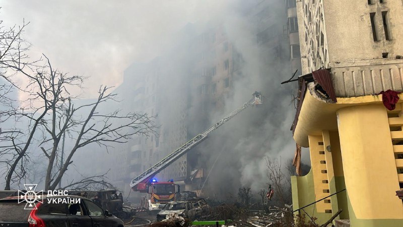 #Тернопіль: 19 людей загинули внаслідок масованого комбінованого російського удару по місту
▫️Ще 66 людей постраждали, з них 16 дітей #Тернопіль: 19 людей загинули внаслідок масованого комбінованого російського удару по місту
▫️Ще 66 людей постраждали, з них 16 дітей