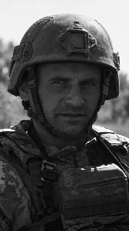 Щоденно о 9 годині – загальнонаціональна хвилина мовчання. Зупиніться, де б ви не були Щоденно о 9 годині – загальнонаціональна хвилина мовчання. Зупиніться, де б ви не були