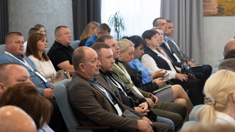 Сьогодні відбувся освітній форум, присвячений розвитку регіонального ринку праці, його економічній стійкості... Сьогодні відбувся освітній форум, присвячений розвитку регіонального ринку праці, його економічній стійкості...