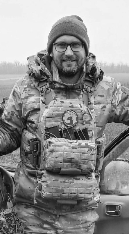 Щоденно о 9 годині – загальнонаціональна хвилина мовчання. Зупиніться, де б ви не були Щоденно о 9 годині – загальнонаціональна хвилина мовчання. Зупиніться, де б ви не були