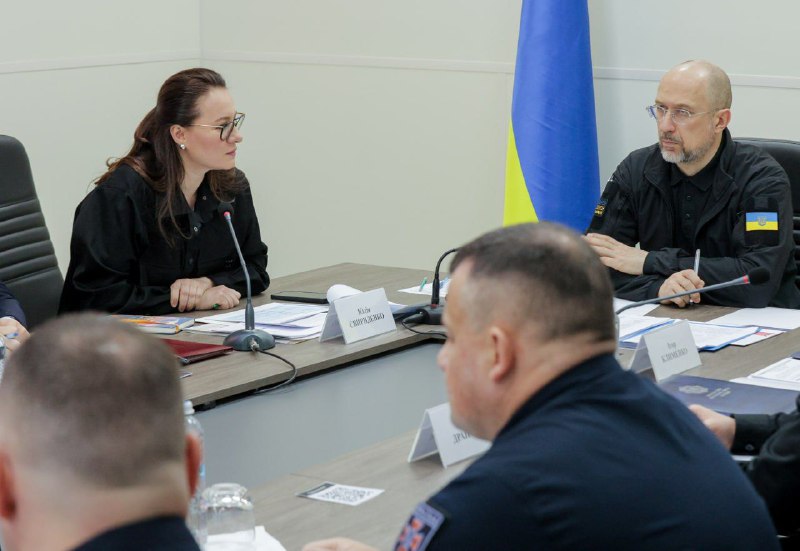 З першого року повномасштабної війни площа потенційно замінованих земель України зменшилась із 174 тис З першого року повномасштабної війни площа потенційно замінованих земель України зменшилась із 174 тис