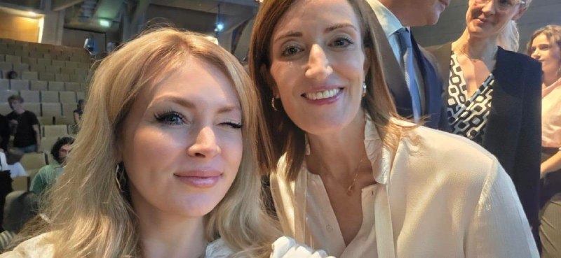 🇺🇦Художниця з Маріуполя Ірина Федоренко представила Україну на міжнародній культурній сцені 🇺🇦Художниця з Маріуполя Ірина Федоренко представила Україну на міжнародній культурній сцені