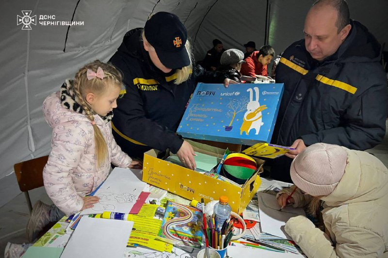 На Чернігівщині психологи ДСНС підтримують громадян у Пунктах незламності На Чернігівщині психологи ДСНС підтримують громадян у Пунктах незламності