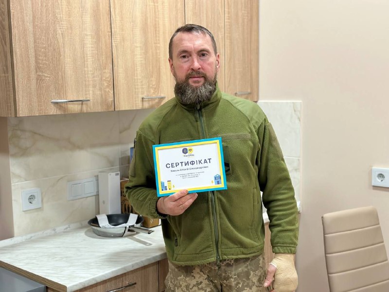 🏡Маріупольці заселяються у соціальне житло. Серед них – родини військових 🏡Маріупольці заселяються у соціальне житло. Серед них – родини військових