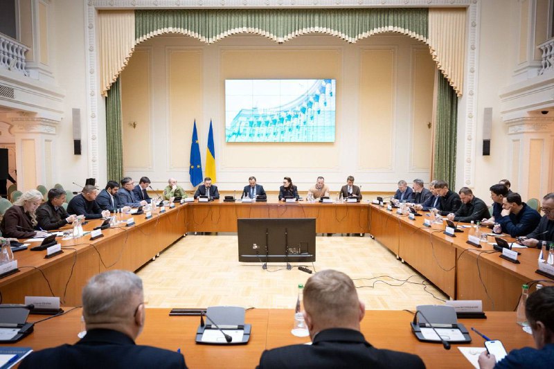 Взяв участь у нараді щодо рішення Уряду про перегляд фактичних списків обʼєктів критичної інфраструктури. Взяв участь у нараді щодо рішення Уряду про перегляд фактичних списків обʼєктів критичної інфраструктури.