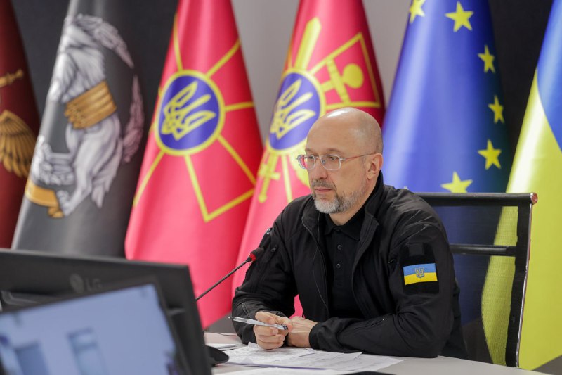 Посилення захисту неба залишається для України ключовим пріоритетом.
Про це наголосив під час відеоконференції... Посилення захисту неба залишається для України ключовим пріоритетом.
Про це наголосив під час відеоконференції...