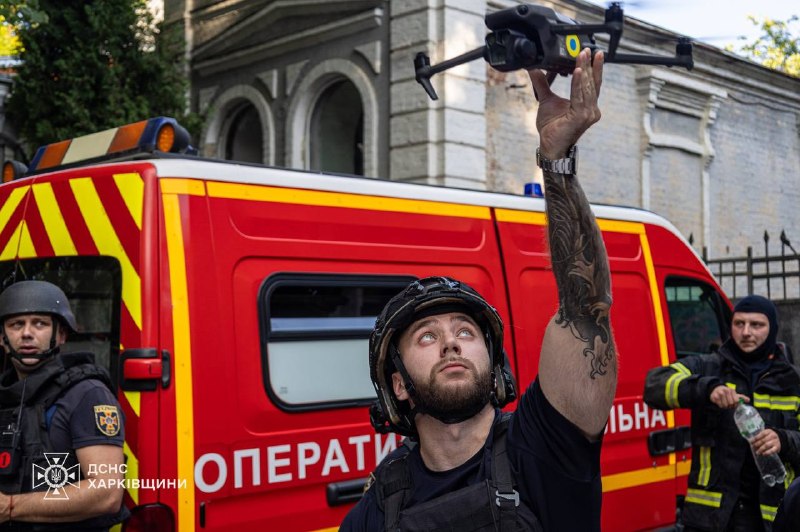 🔴 UPD: локалізована пожежа в будівлі художнього музею площею 1200 квадратних метрів 🔴 UPD: локалізована пожежа в будівлі художнього музею площею 1200 квадратних метрів