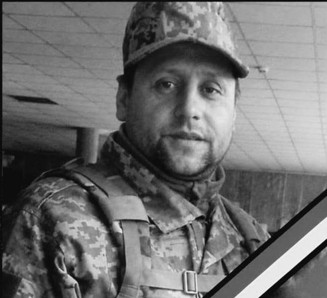 Щоденно о 9 годині – загальнонаціональна хвилина мовчання. Зупиніться, де б ви не були Щоденно о 9 годині – загальнонаціональна хвилина мовчання. Зупиніться, де б ви не були