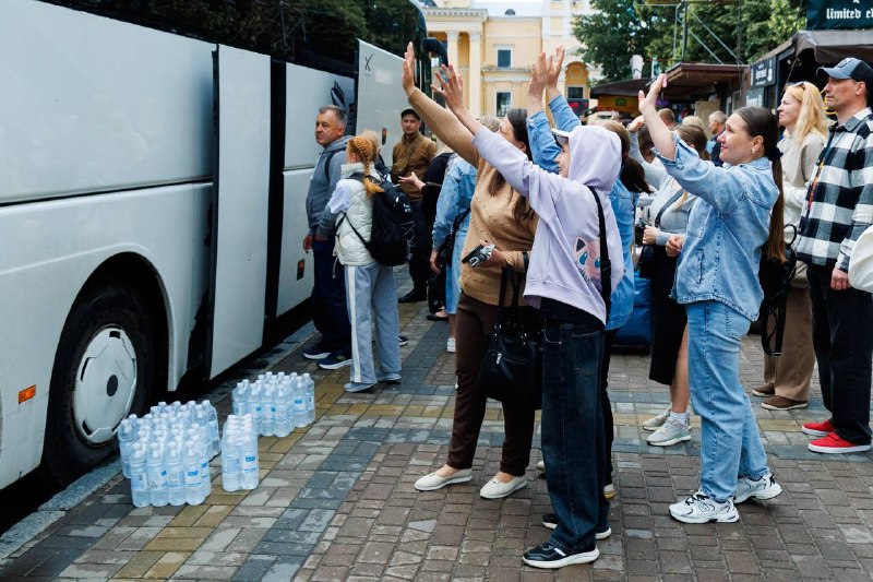 ☀️Перша група дітей із Харківщини вирушила на відпочинок у межах масштабного пілотного проєкту «Карпатська зміна». ☀️Перша група дітей із Харківщини вирушила на відпочинок у межах масштабного пілотного проєкту «Карпатська зміна».