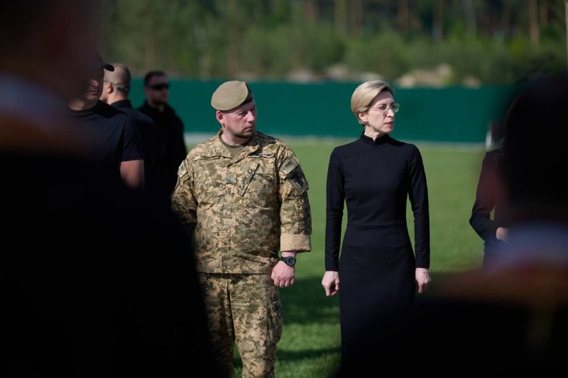 АНДРІЯ МЕЛЬНИКА ПЕРЕПОХОВАЛИ НА НАЦІОНАЛЬНОМУ ВІЙСЬКОВОМУ МЕМОРІАЛЬНОМУ КЛАДОВИЩІ АНДРІЯ МЕЛЬНИКА ПЕРЕПОХОВАЛИ НА НАЦІОНАЛЬНОМУ ВІЙСЬКОВОМУ МЕМОРІАЛЬНОМУ КЛАДОВИЩІ