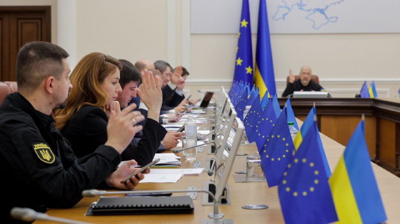📁 Уряд схвалив новий порядок компенсації вартості комунальних послуг закладам, де розміщуються родини ВПО 📁 Уряд схвалив новий порядок компенсації вартості комунальних послуг закладам, де розміщуються родини ВПО