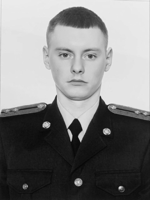 Щоденно о 9 годині – загальнонаціональна хвилина мовчання. Зупиніться, де б ви не були Щоденно о 9 годині – загальнонаціональна хвилина мовчання. Зупиніться, де б ви не були