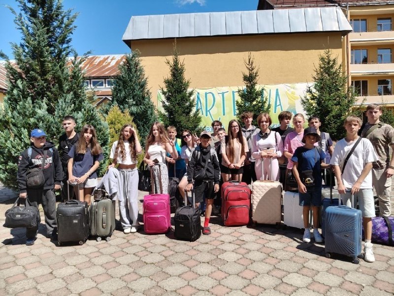 Чергова група дітей з Херсонщини відпочине у Міжнародному дитячому центрі «Артек». Чергова група дітей з Херсонщини відпочине у Міжнародному дитячому центрі «Артек».