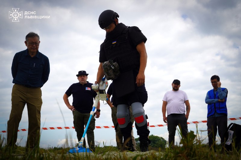 🇺🇦 🇯🇵 Україна та Японія продовжують співпрацю заради безпечної й чистої від вибухонебезпечних предметів землі 🇺🇦 🇯🇵 Україна та Японія продовжують співпрацю заради безпечної й чистої від вибухонебезпечних предметів землі