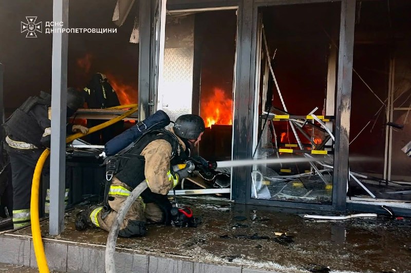 #Дніпропетровщина: 4 людей постраждали внаслідок російських обстрілів
Протягом дня російські війська майже 60 разів атакували область #Дніпропетровщина: 4 людей постраждали внаслідок російських обстрілів
Протягом дня російські війська майже 60 разів атакували область