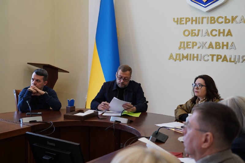 Зібрав керівників ключових медустанов і представників профільного управління ОДА Зібрав керівників ключових медустанов і представників профільного управління ОДА