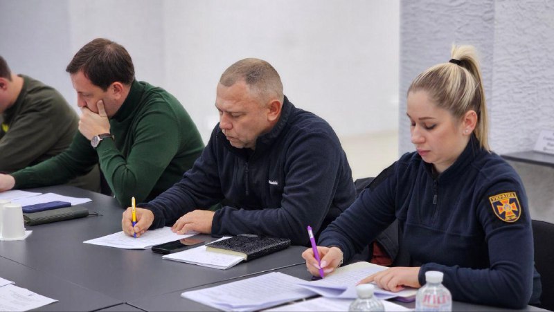 Заступниця начальника Херсонської ОВА Ольга Малярчук провела нараду з керівниками військових адміністрацій... Заступниця начальника Херсонської ОВА Ольга Малярчук провела нараду з керівниками військових адміністрацій...