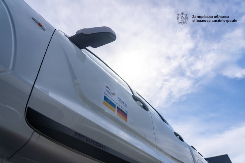 Для швидкого реагування: громади та комунальники Запорізької області отримали нові пікапи Для швидкого реагування: громади та комунальники Запорізької області отримали нові пікапи