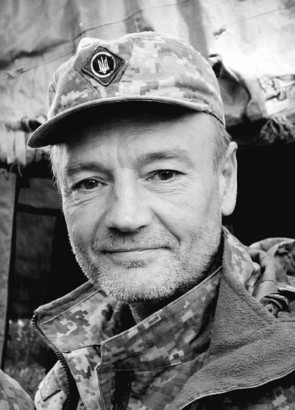 Щоденно о 9 годині – загальнонаціональна хвилина мовчання. Зупиніться, де б ви не були Щоденно о 9 годині – загальнонаціональна хвилина мовчання. Зупиніться, де б ви не були