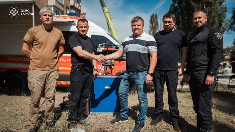 💪Українські рятувальники посилили свої можливості завдяки 3 безпілотним літальним апаратам від українського виробника «REACTIVE DRONE» 💪Українські рятувальники посилили свої можливості завдяки 3 безпілотним літальним апаратам від українського виробника «REACTIVE DRONE»