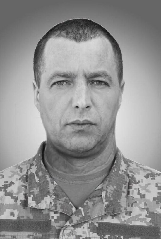 Щоденно о 9 годині – загальнонаціональна хвилина мовчання. Зупиніться, де б ви не були Щоденно о 9 годині – загальнонаціональна хвилина мовчання. Зупиніться, де б ви не були